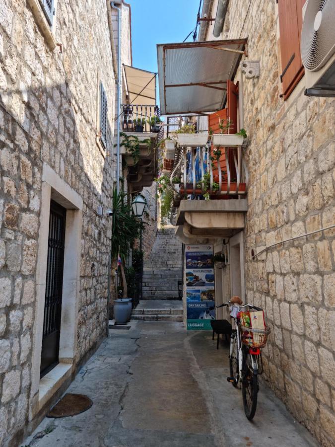 Studio Riva Hvar Town Eksteriør bilde
